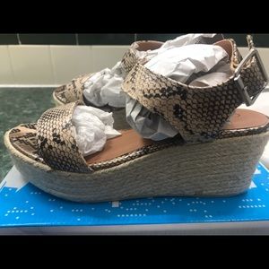 New Python Platform Sandals Size 7.5